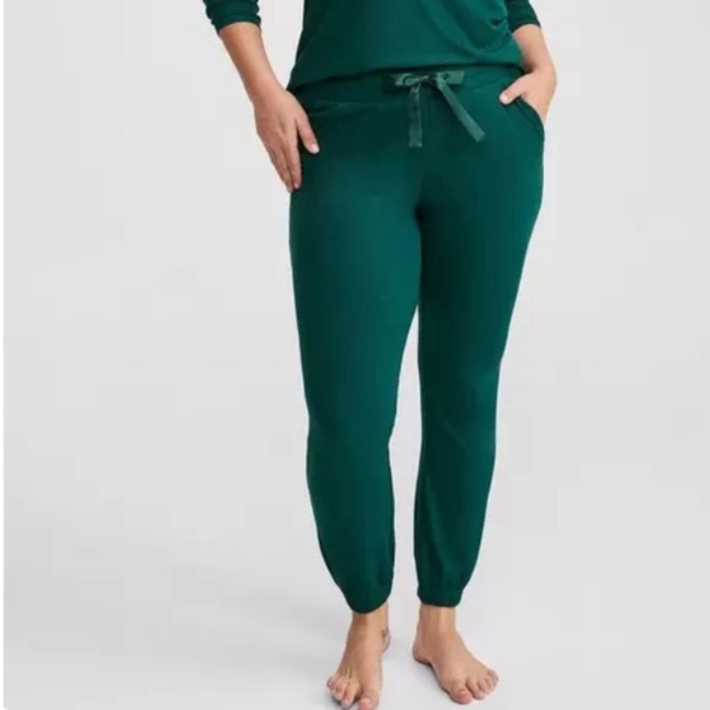 Torrid Super Soft Ribbed Classic Fit Sleep Jogger NWT size 2X